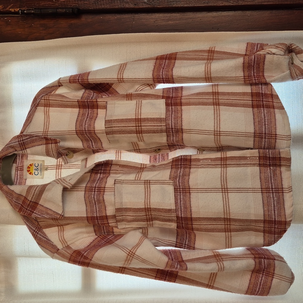 C&C California Plaid Button Down Shirt Red and Cream Shacket Flannel Heavy Fall